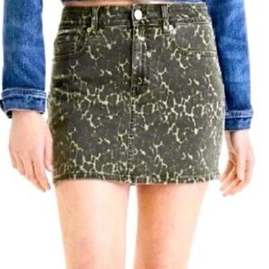American Eagle Hi-Rise Next Level Stretch Mini Patterned Denim Skirt Size 12